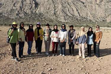  اردوی دانشجویان دختر دانشگاه علوم پزشکی جهرم در طبیعت چاه تیز و دره اوک پایین